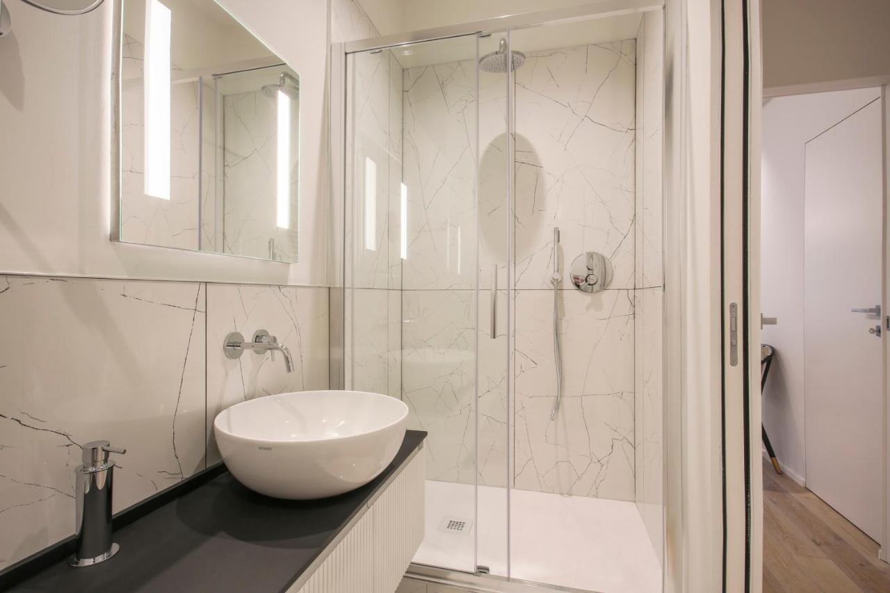 Repubblica Suite Ii-Hosted By Sweetstay Milan Extérieur photo